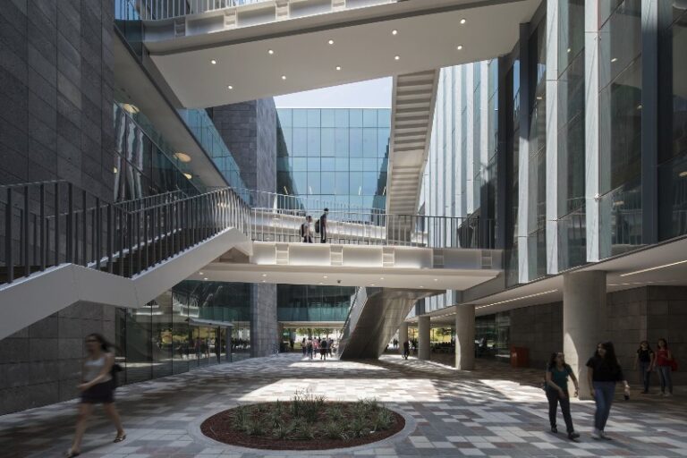 mensualidad-tec-de-monterrey-universidad